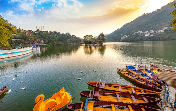 Nainital Ranikhet & Kausani Hill Tour - slide 2