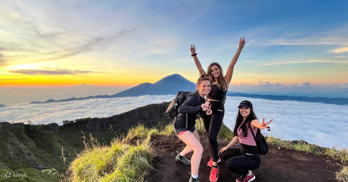 Bali Volcano Sunrise Trek & Whitewater Rafting Adventure