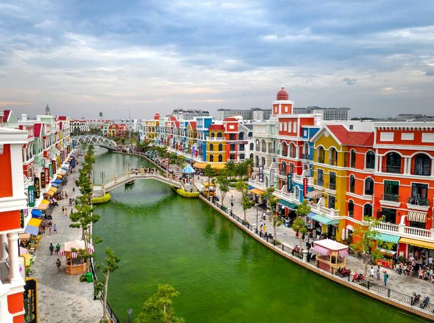 Complete Vietnam Grand Tour - North to South