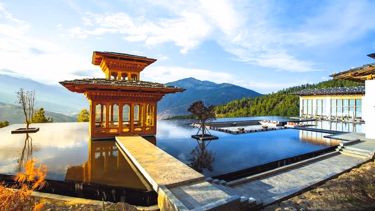 Bhutan Romantic Luxury - Valley Lodges & Private Hot Stone Spa