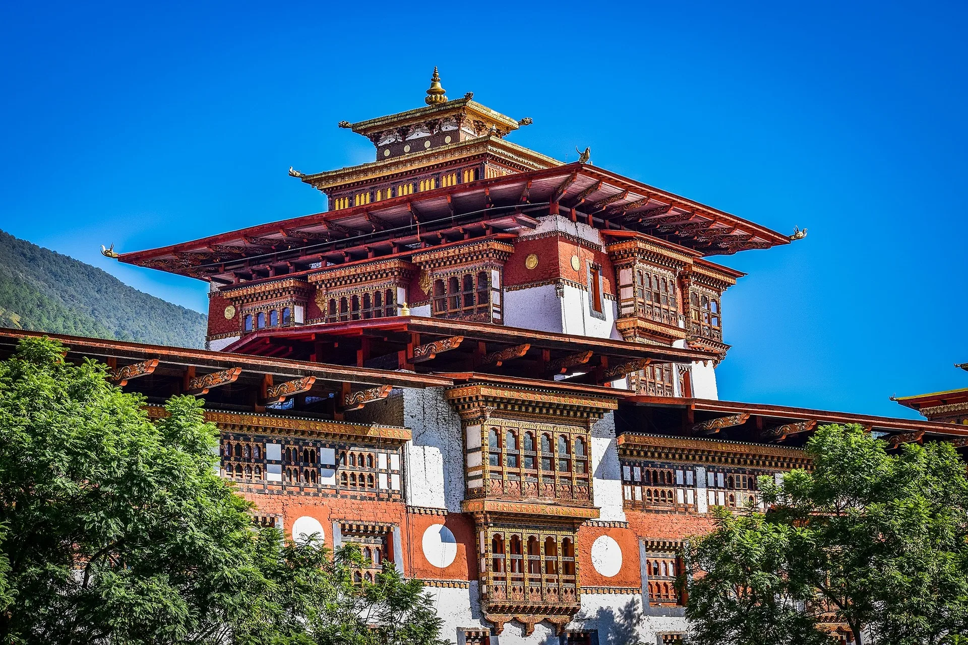 Kingdom of Happiness & Ancient Monasteries