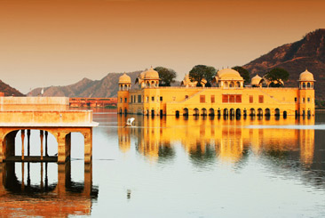 Regal Water Palace & Pink City