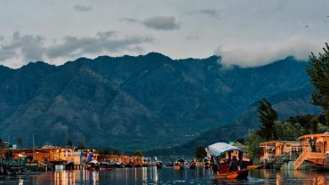 Kashmir Family Tour Packages: Discover Heaven on Earth with Zoyo Trip Holiday