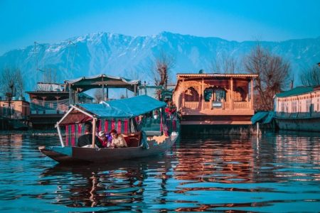 7 Days 6 Nights Stay In Kashmir