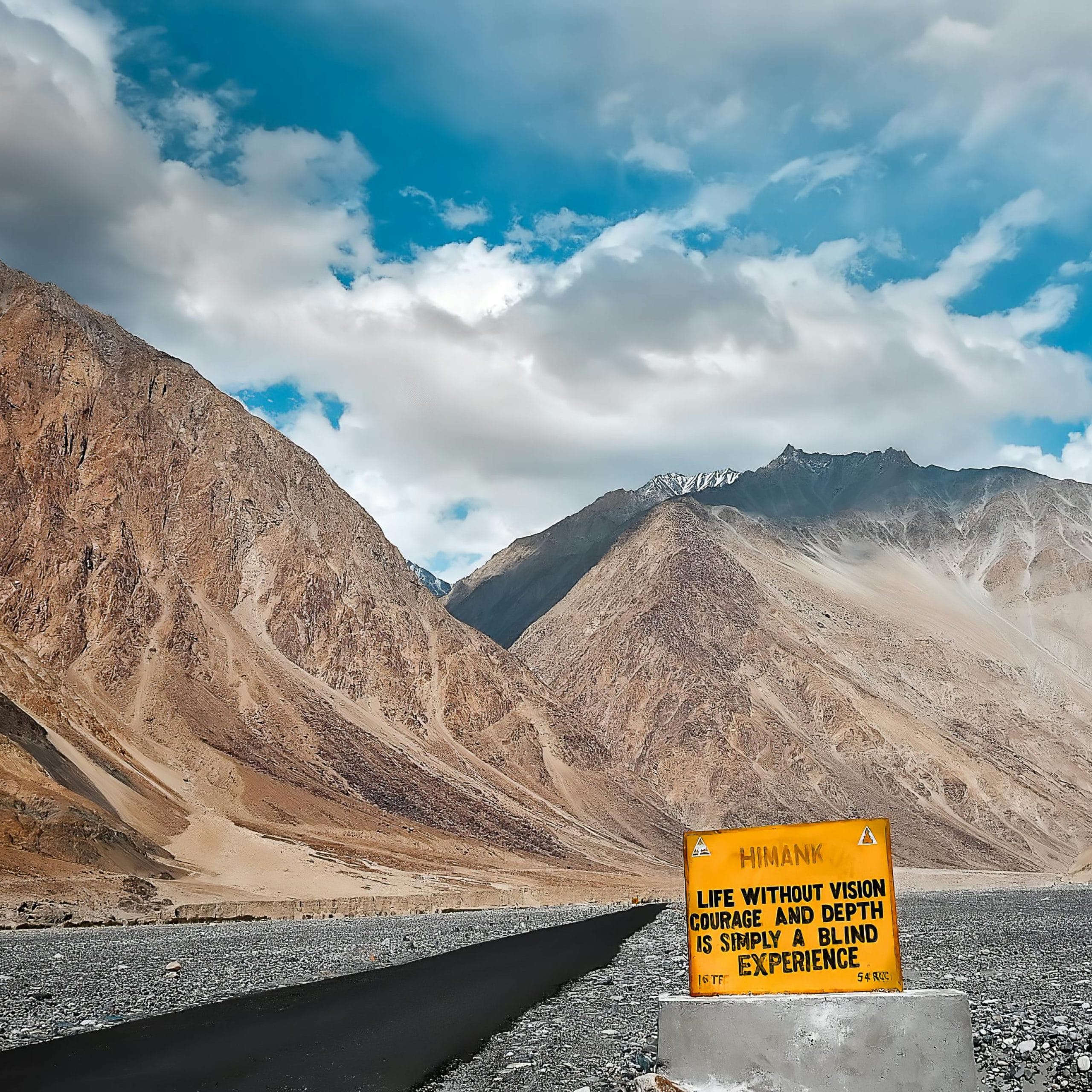 DAY 5 Transfer from Pangong Tso to Leh via Chang La Pass