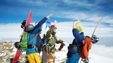 Top Kashmir Tour Packages for All Season Lovers [2025 Edition]